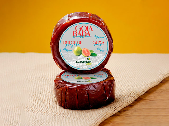 Dulce de guayaba con trozos de fruta